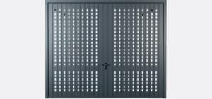 výklopná garážová vrata Vertikální s dírama všude